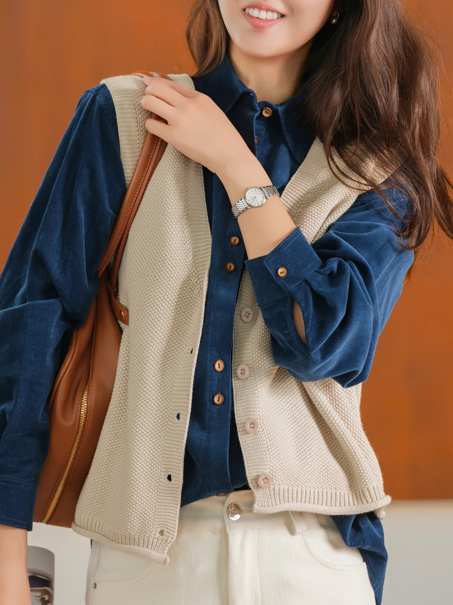 Casual Cotton Thread Multi-strand Sweater Vest Women's Loose Fit V-neck Design Premium Quality Fashionable Autumn Top