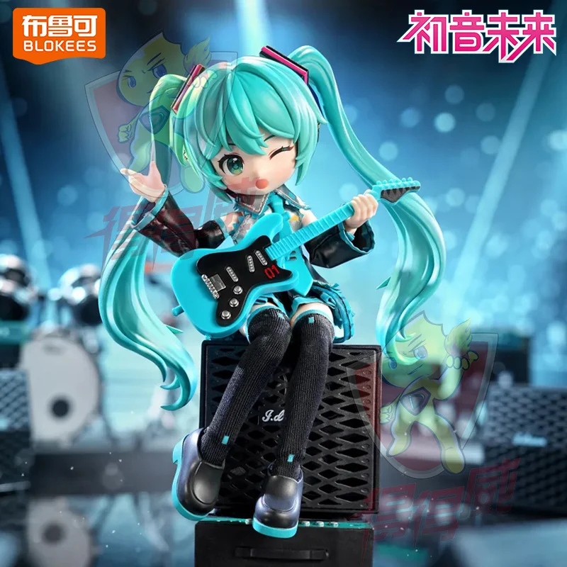 

【in stock】Bloks Officially Licensed Hatsune Miku Official Costume - New Articulated Edition | Building Collectible Figurine