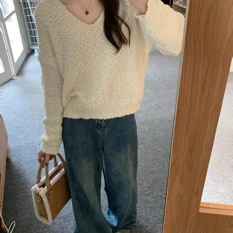 Loose Long Sleeve Knitted Sweater Women's Pure Color V-Neck Pullover Style Autumn New Arrival Simple Fashion Casual Wear