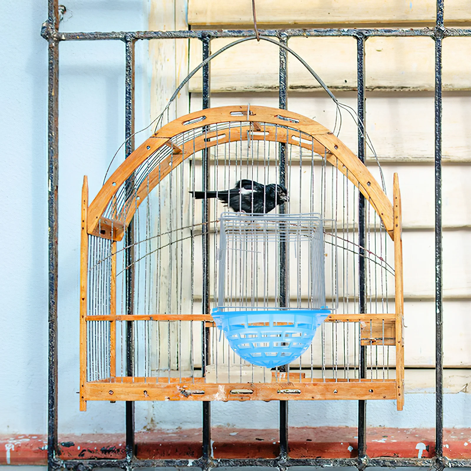 

Breeding Box for Birds Parakeet Nest Outdoor Hanging Bird Nest Cage Accessory Breeding Box for Birds Chickadee Bird House