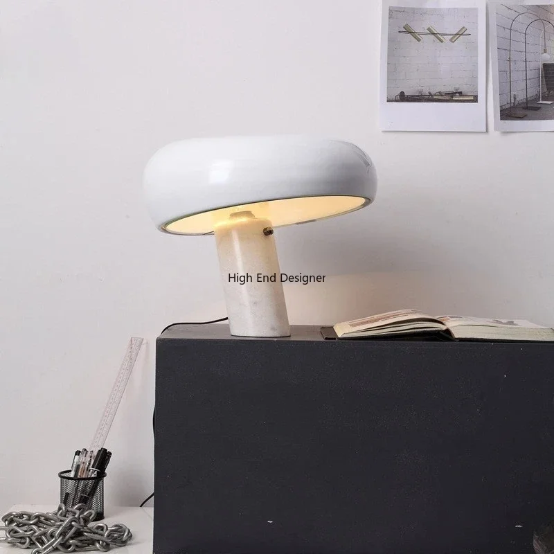 Lampe de bureau en marbre pour chambre à coucher, design de luxe italien, lampes de table à LED modernes pour étude d'enfants, lumières décoratives pour salon