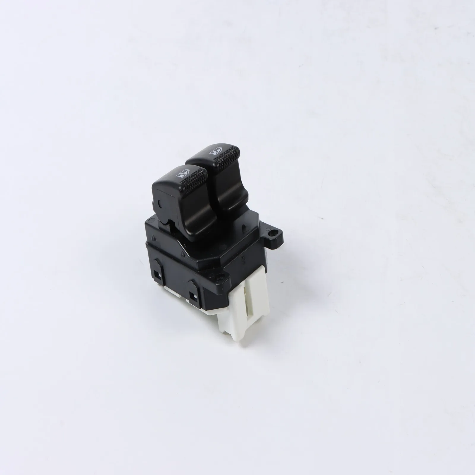 

1 PC New Master Door Window Switch 93570-4F100 For Porter II 2003-2007 Car Replacement Parts Auto Accessories