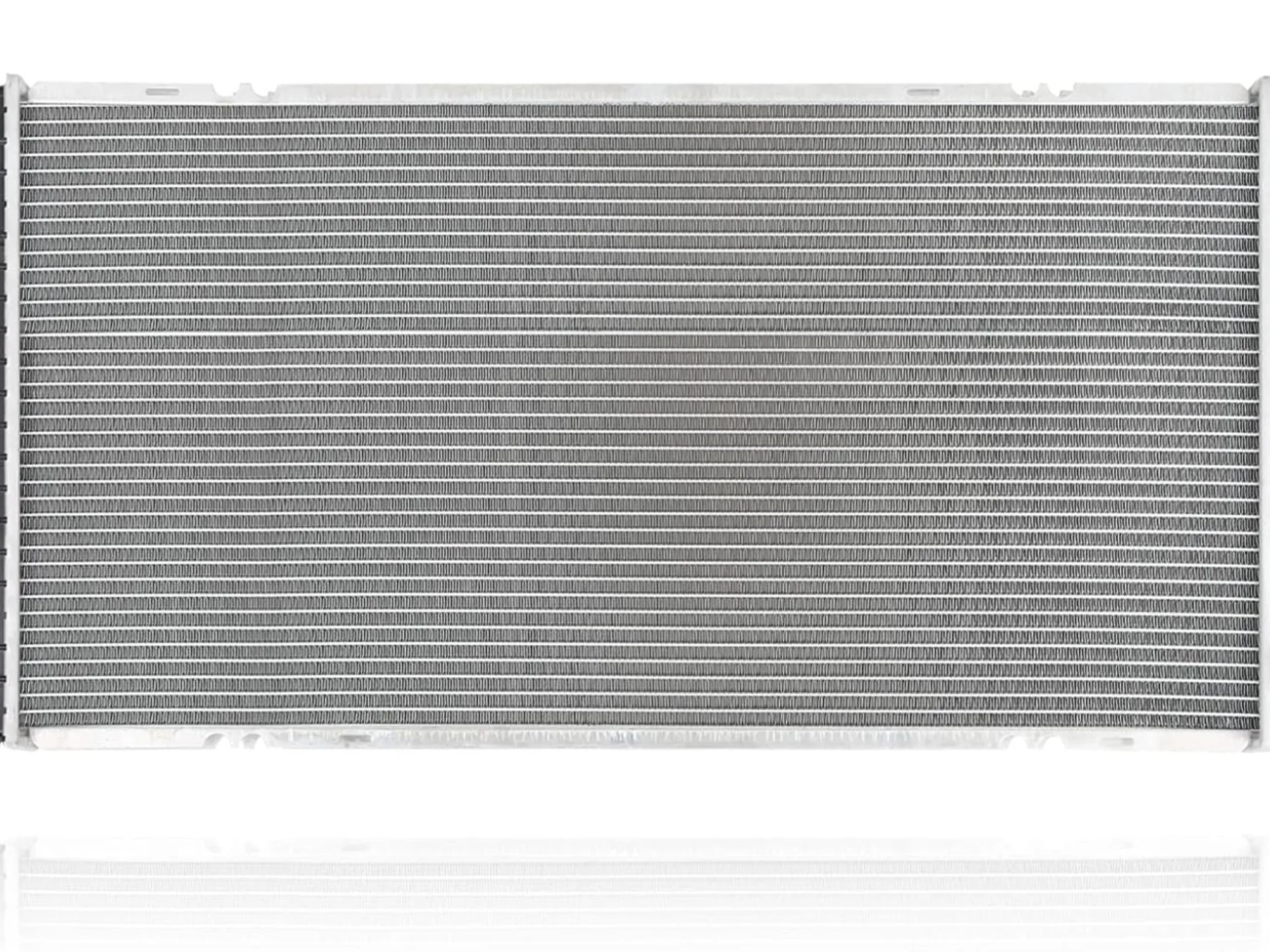 radiator For 1999-2013 Chevy Sierado 2005-2013 Sierra 2000-2014 GMC Yukon Radiator 2009-2013 Cadillac Escalade CU2423