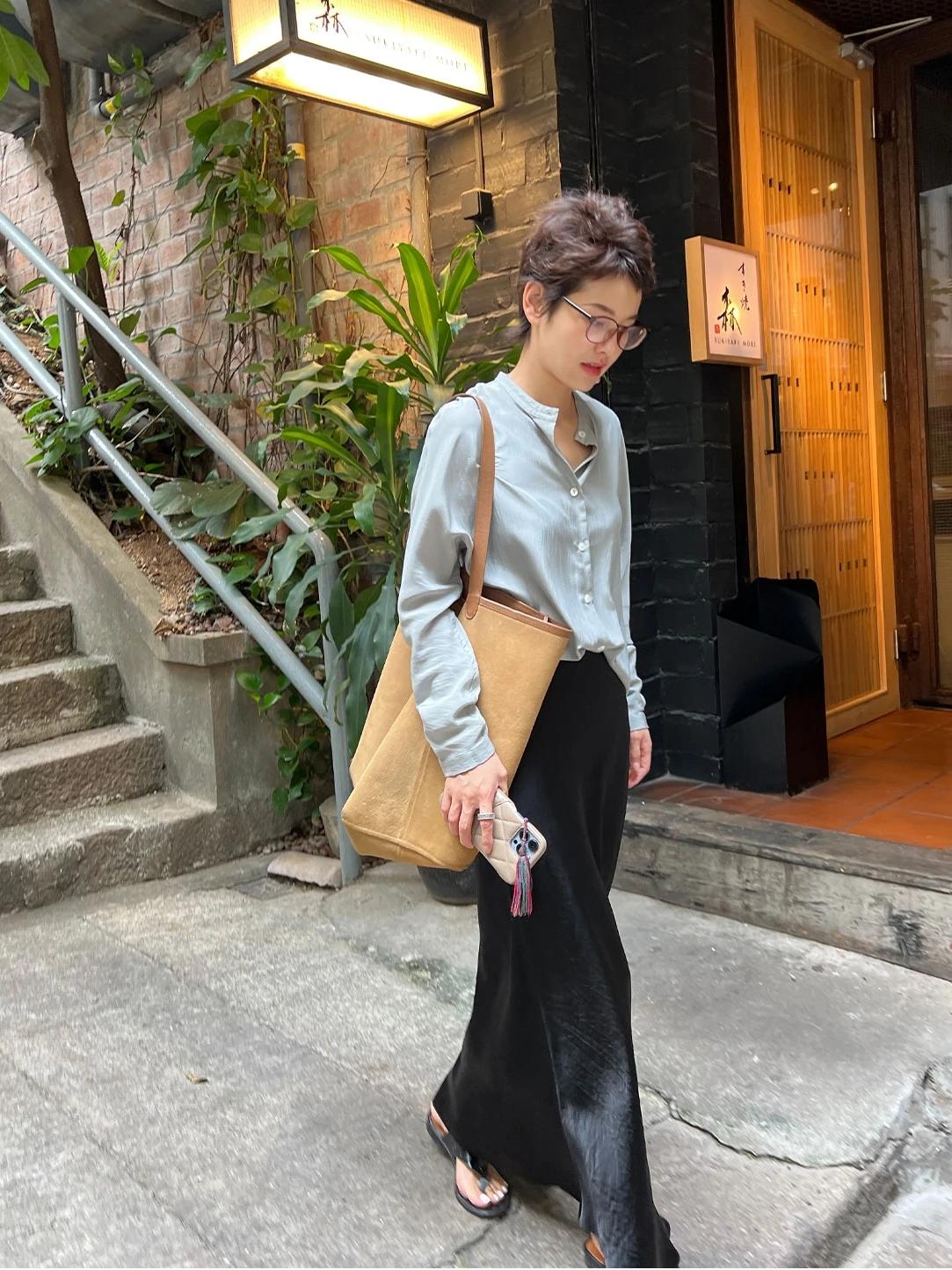 

Юбка из ацетатного атласа MsDidion с эффектом шелковистого блеска, женская премиум-модель, летняя коллекция