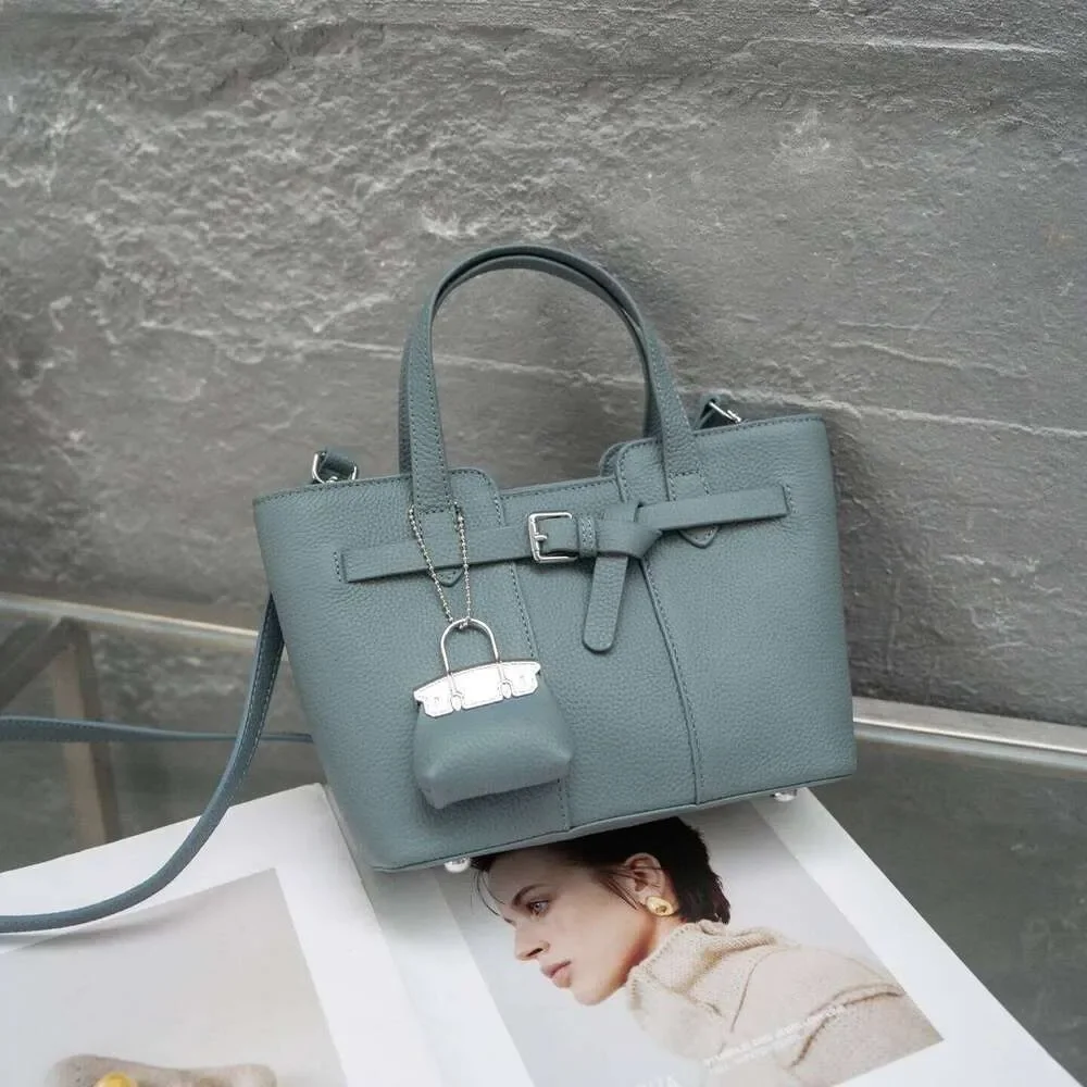 

Genuine Leather Fashion Wo Crossbody Bags Luxury Designer Brand Ladies Handbag For Woman Cowhide Female Tote New St251126