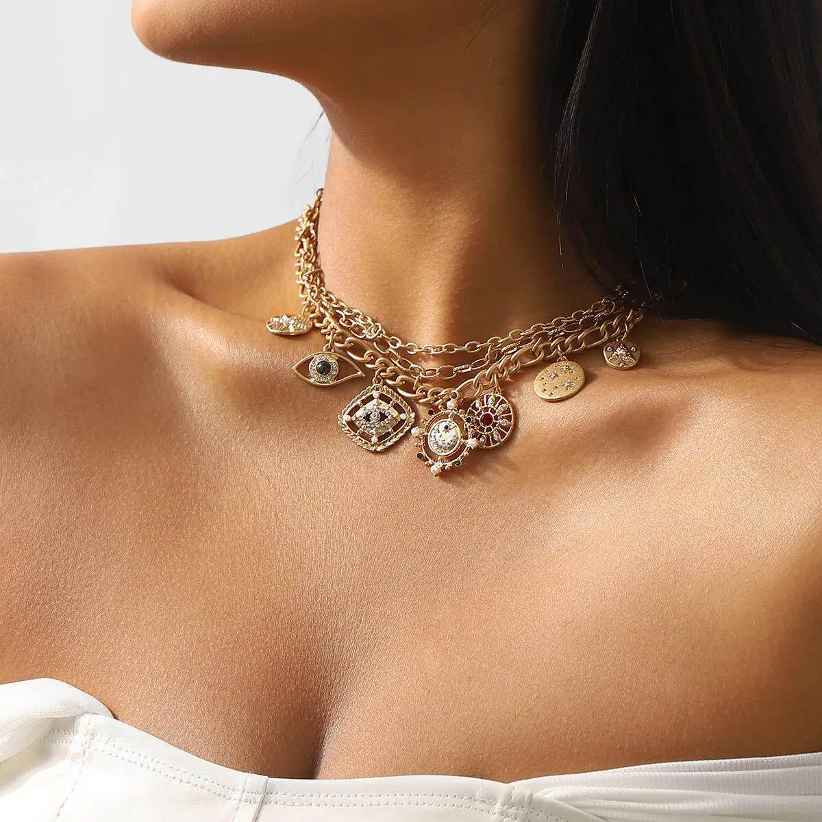 

Hollow Devil's Eye Nelace Middle-Aged Design Sense Micro-Set round Pendant Multi-Pendant Nelace Men's Faion Jewelry