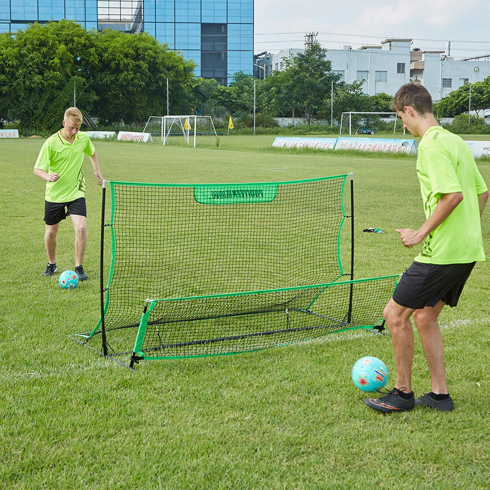 Soccer Rebounder Net Outdoor Sports Portable Soccer Trainer Net Volleyball Practice Equipment Football Rebound Net for Teens Kid