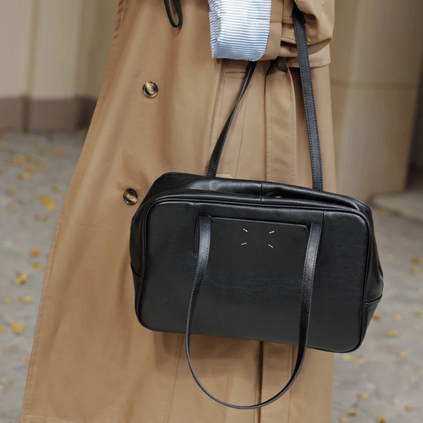 

Genuine leather underarm tote bag 2025 new niche design large capacity cowhide simple fashionable women's handbag shoulder bag