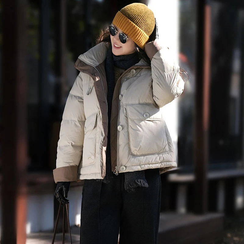 

Winter Casual Streetwear Short Parkas for Women Button Trim Big Pocket Down Cotton Coats Stand Collar Windproof Quilted Jacket