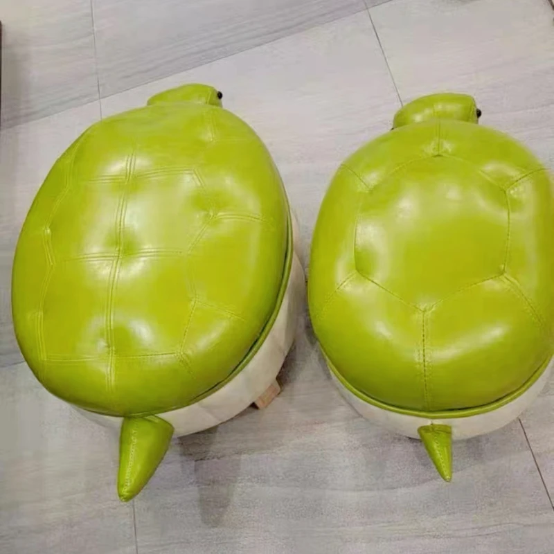 

Cute Turtle Solid Entry-level Shoe-changing Stool Wood Low Stool Home Living Room Bedroom Stool