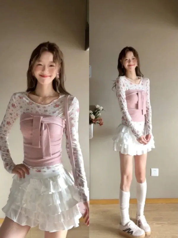 

Корейский стиль: Модный комплект из двух предметов – топ без бретелек с цветочным принтом и футболка с длинным рукавом. Облегающий топ для ранней весны.