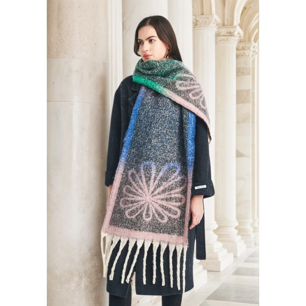 

Шарф с маленьким цветком, длинный шарф радужного цвета в стиле бохо, клетчатый шарф с кисточками, массивная шаль с имитацией кисточек, осенне-зимний теплый шейный платок на шею