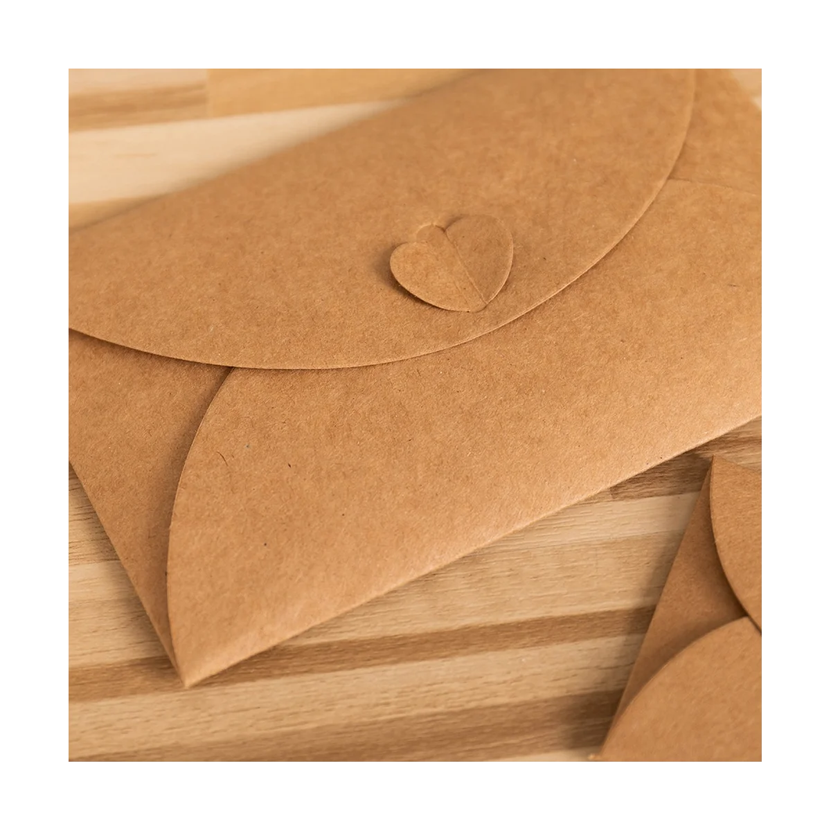 100Pcs Kraft Mini Envelopes Brown Kraft Envelopes for Gift Cards and Business Cards 17.5X11cm