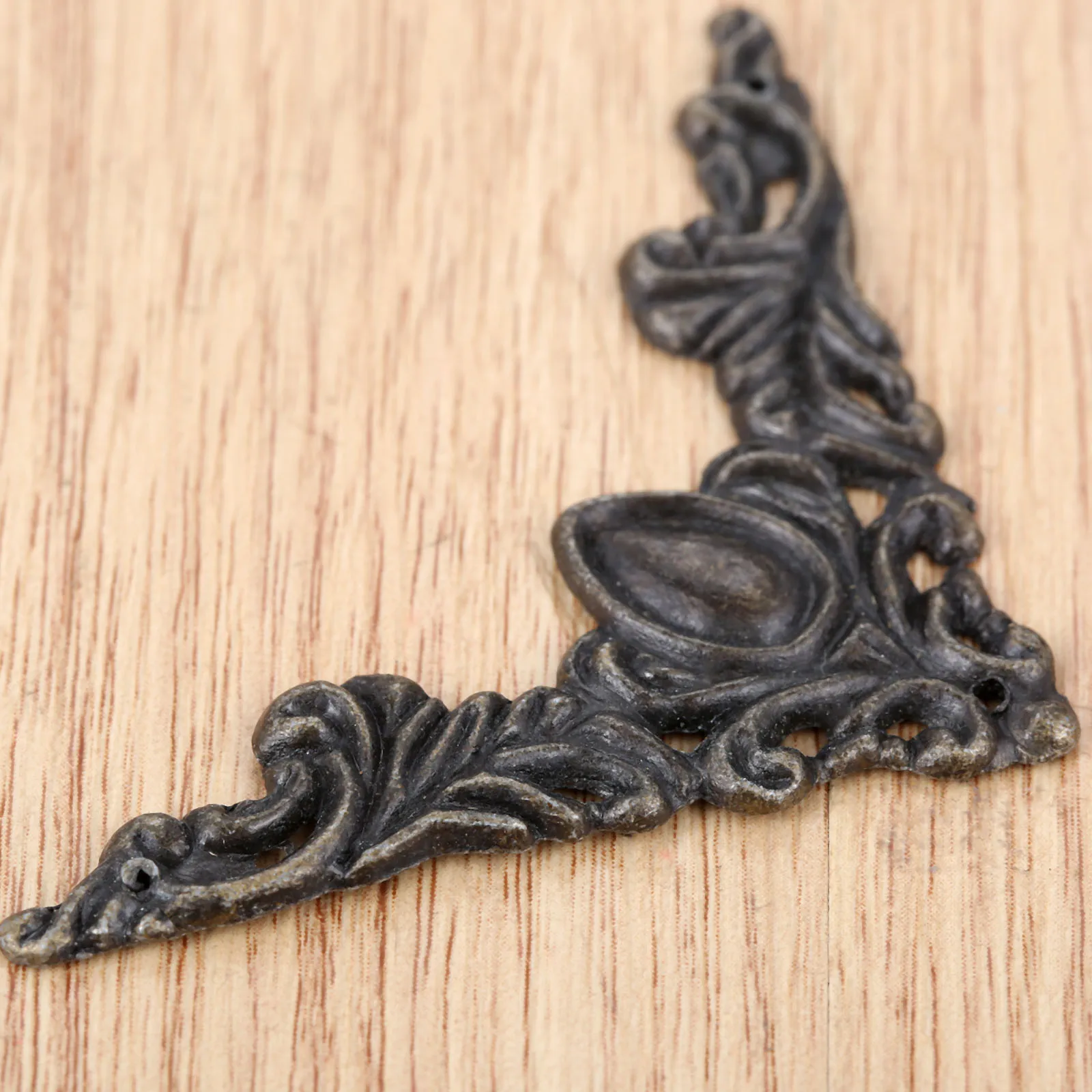 4Pcs Antique Bronze Decorative Protectors 50*50mm For Book Corner Protector Box Book Scrapbook Metal Album With Nails - view 3