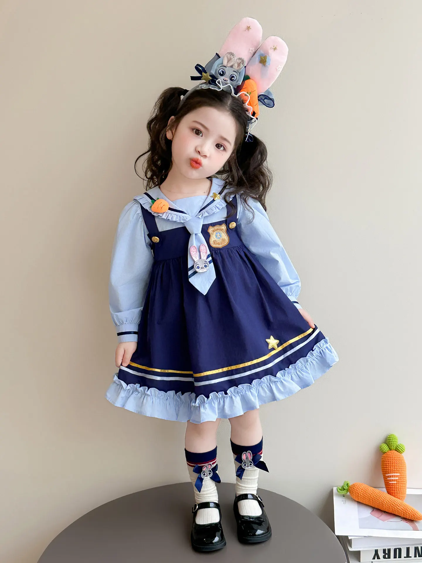 

Детское платье с мультяшным принтом «Зоотопия» (Джуди), новинка 2026 года, модное, с длинным рукавом, А-силуэт, в стиле принцессы, весеннее, в университетском стиле, с цветными блоками