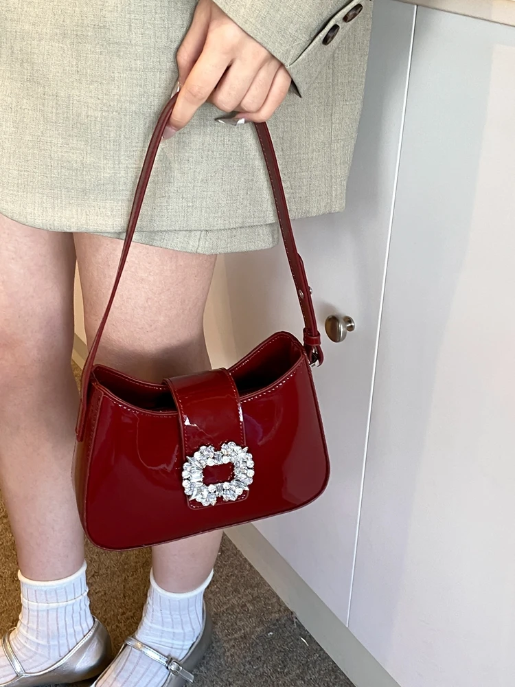 Fashion Lacquer Leather One Shoulder Underarm Bag Solid Color Diamond Button Crossbody Bag For Women Red Wedding Bride Handbag