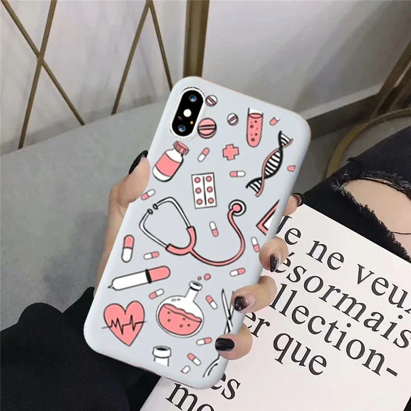 Cartoon Medicine Doctor Nurse Phone Cases for Iphone 11 13 14 15 Pro XS MAX XR X 7 12 8 Plus SE2 Candy Soft Silicone Cover Funda