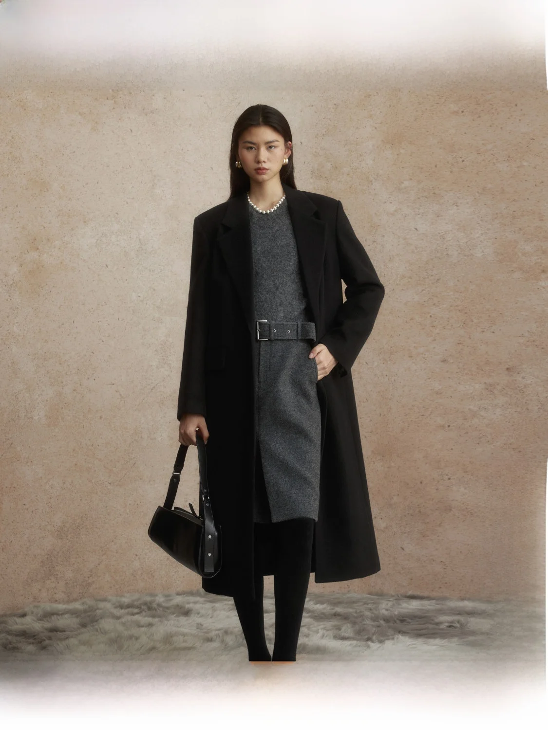 

Пальто ZhiZhi XiLiu: Длинное шерстяное пальто на одной пуговице для женщин, зимняя верхняя одежда, простой стиль для повседневной носки