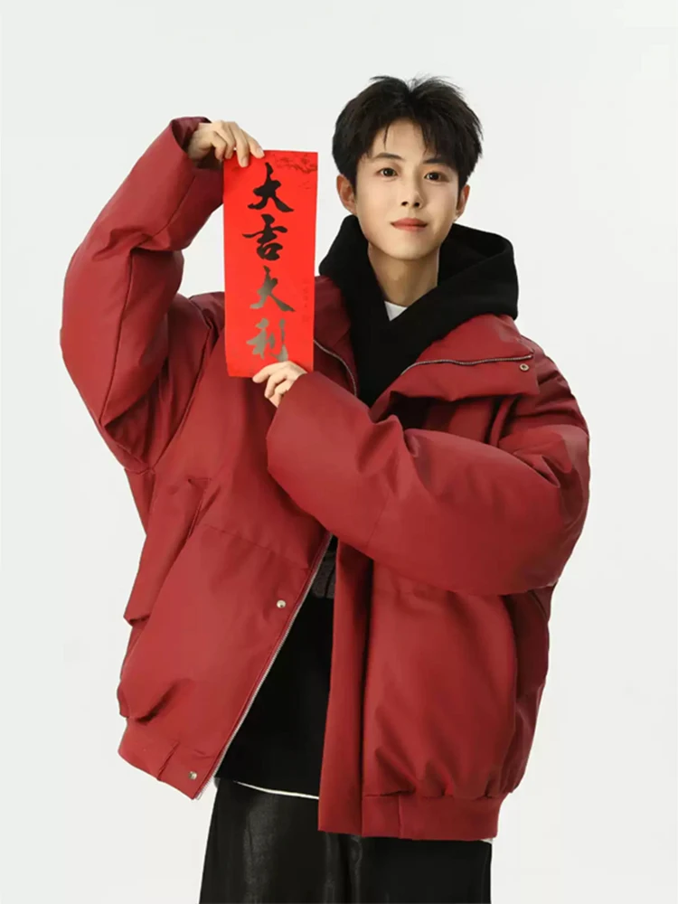 

Красная мужская зимняя куртка из искусственной кожи с наполнителем из хлопка, утепленная, с воротником-стойкой, в американском стиле, для максимального тепла