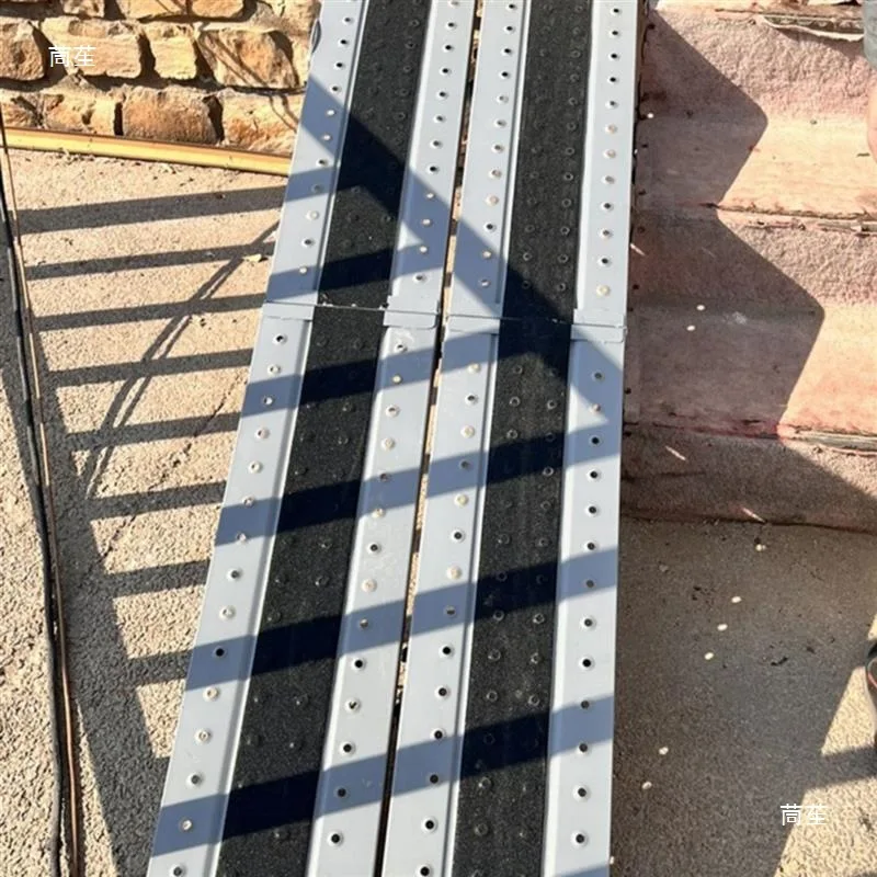 Motorcycle, wheelchair, electric vehicle, get on the bus, go upstairs, step plate, slope plate, air box loading