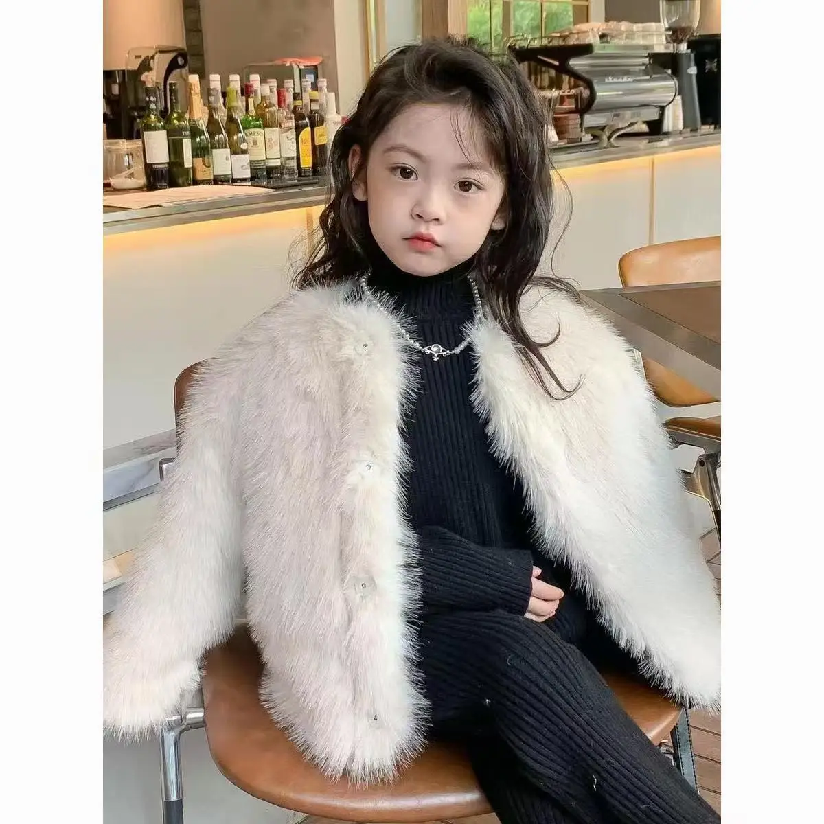 

New Autumn and Winter Fur Coat for Girls Fashionable and Stylish Imitating fox Fur High-end Top for Baby Girls