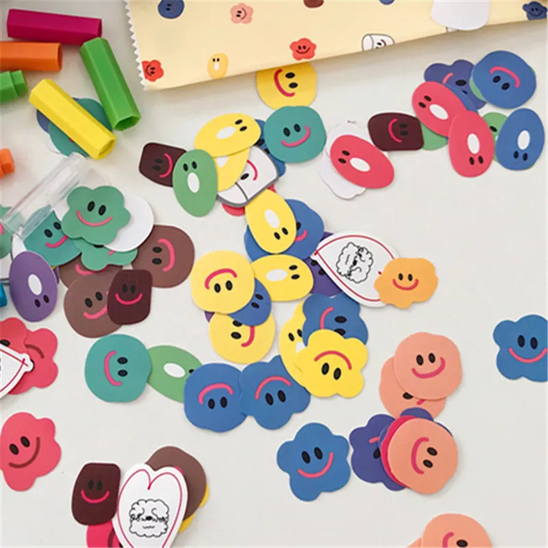 100 Pieces Per Pack Cute KPOP Style Round Smiley Face Stickers, Assorted Multi-Color Random Pattern Self-Adhesive Label Decals