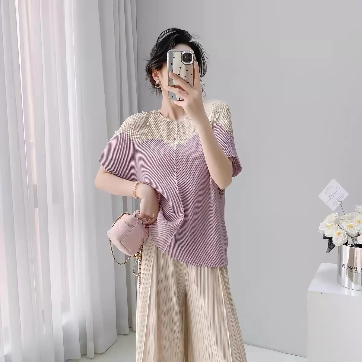Gradient Color Block Beaded Pleated Top for Women Round Neck Batwing Short Sleeve Loose Pleated Blouse
