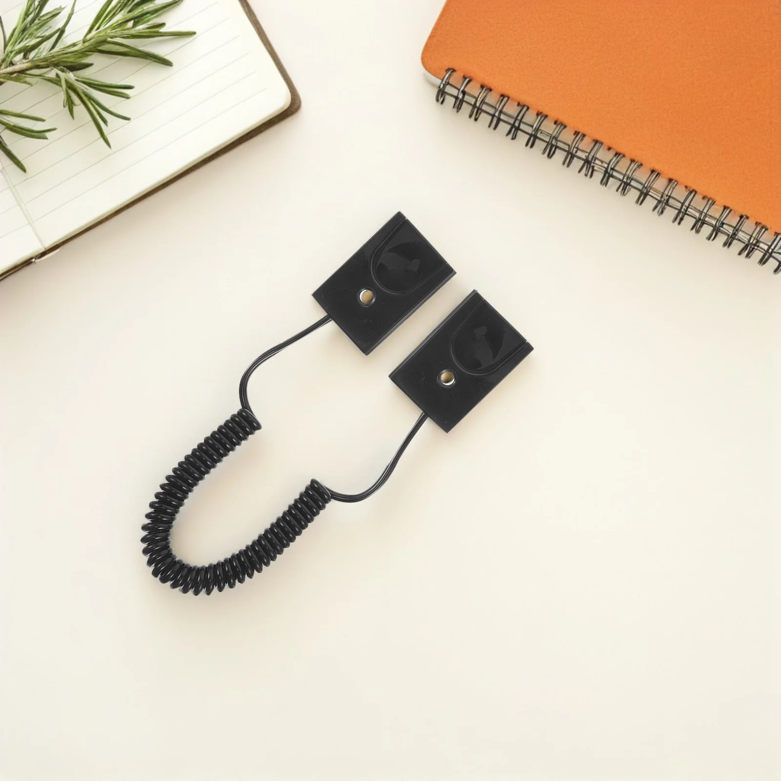 

Elastic Anti-Loss Remote Leash Adhesive Anti-Drop Spring Rope Universal Remote Tether Phone Strap Retractable