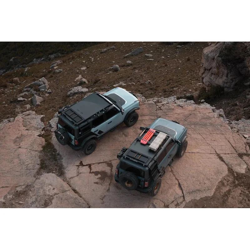 High Quality 9cm Carbon Fiber Edition Triangular Hard Top Roof Tent, Anti-Condensation Lightweight Tent for Off-Road Vehicles