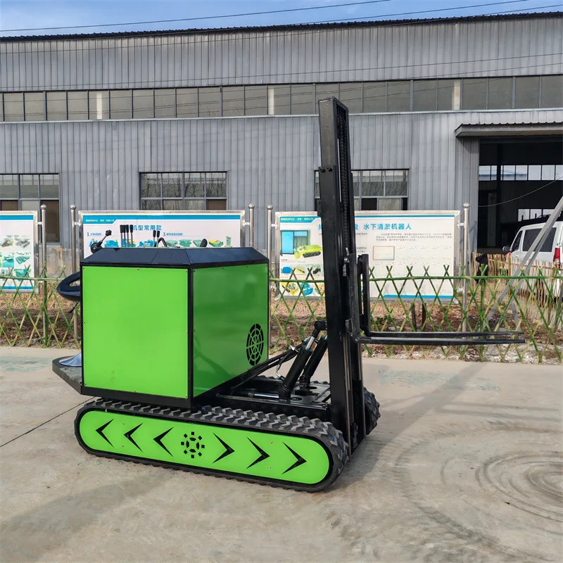 All-terrain remote control crawler forklift, off-road loading and unloading truck, custom modified material hoist