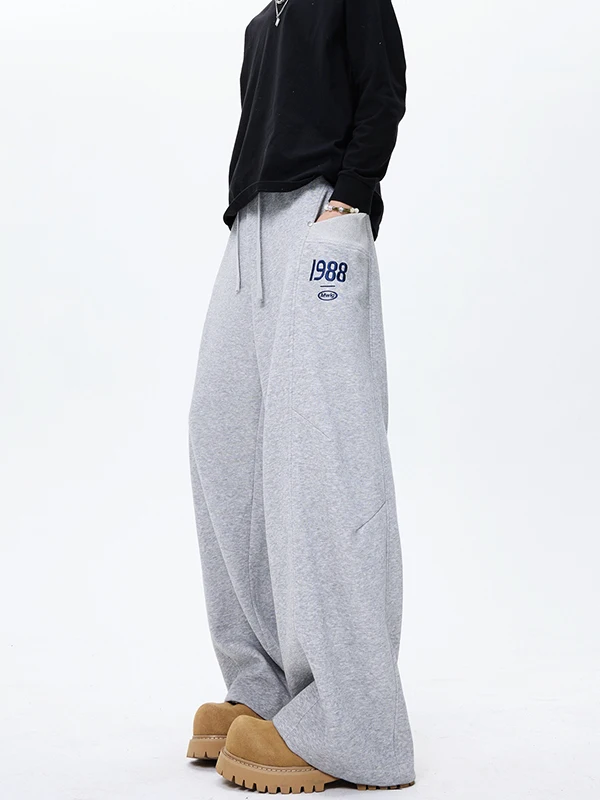 

ey Embroidered American Straight Leg Spor Sweatpants Men High-End Loose Wide Leg Flared Pants Casual Spring Floor-Length