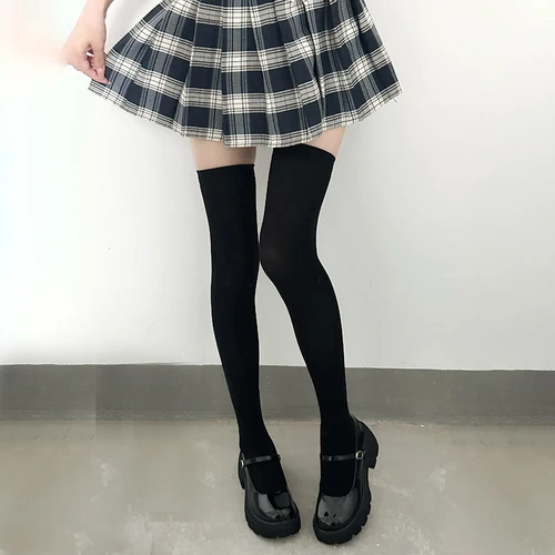 Imagen 2 del producto Calcetines largos blancos y negros de Color sólido, medias para mujer JK, medias altas hasta el muslo para niñas, calcetines hasta la rodilla transpirables de terciopelo, medias Sox