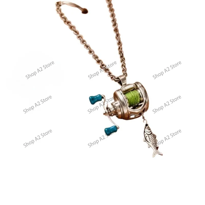 Mini pendant, retro necklace for boys and girls with accessories, niche, unique and high-end design sense