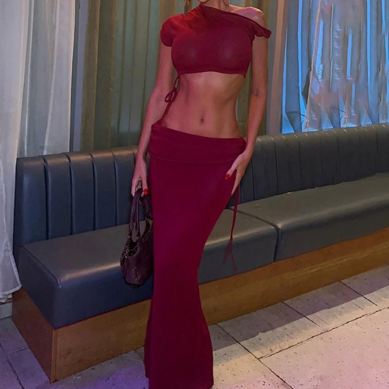 Ensemble jupe élégante pour femmes, haut court Sexy à col diagonale, jupes froncées avec cordon de serrage, nouvelle collection été 2025, Chic, vacances à la plage, deux pièces