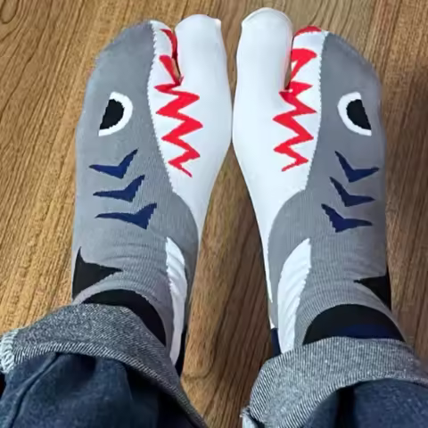 Japanese Funny Toe Socks 2025 New Abstract Flower Eel Aquarium Tube Socks Pure Cotton Clogs Socks