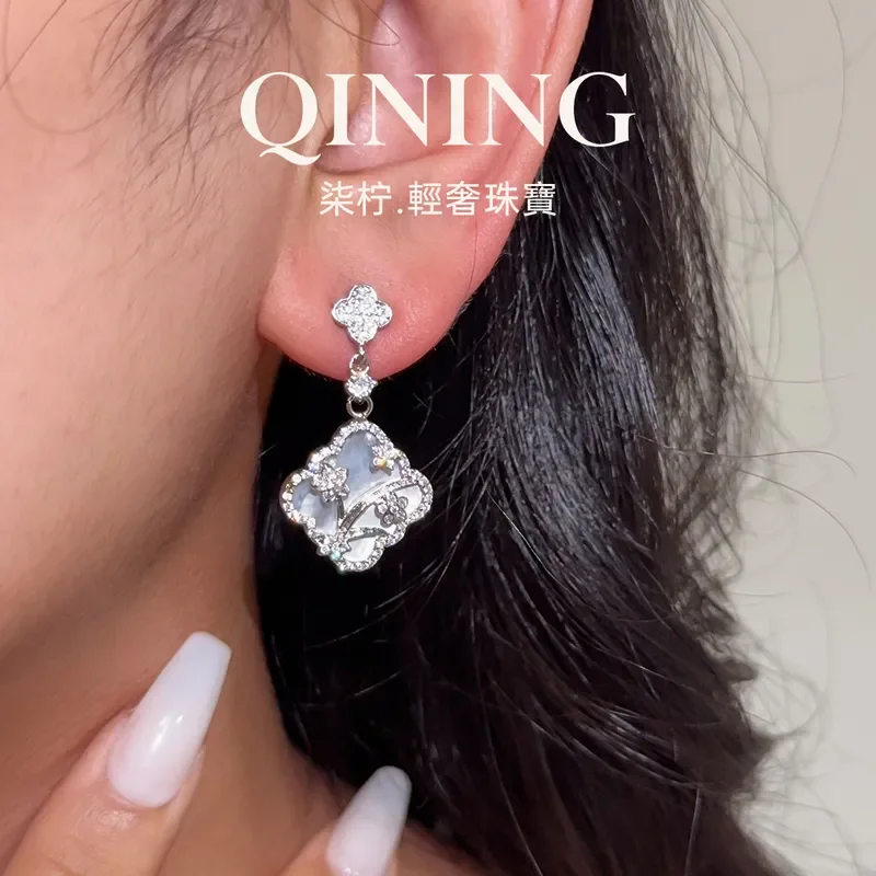 Louvre Fog Moon Silver Flower Earrings Retro Light Luxury Fritillary Earrings Cold Celebrity Premium Earrings Women