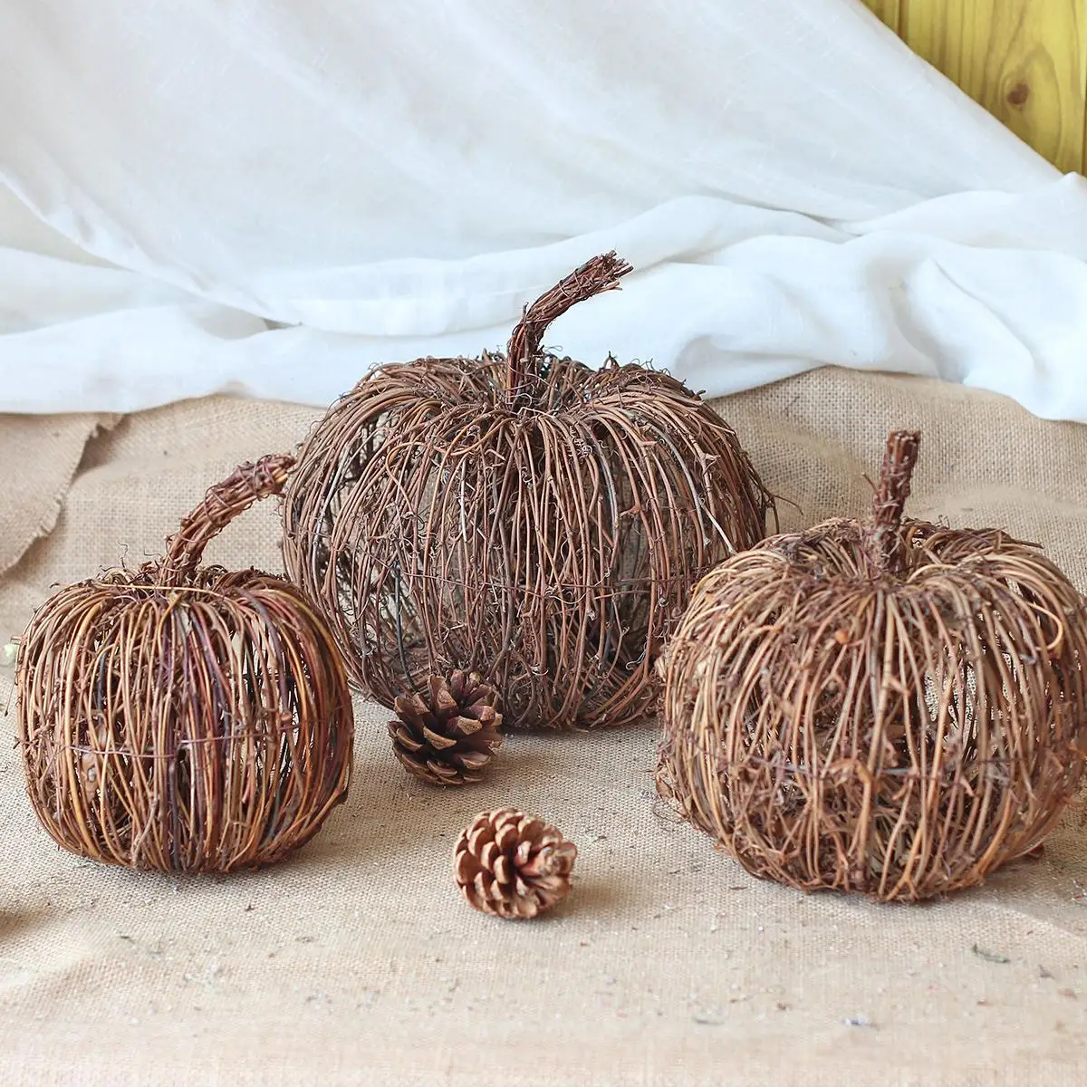 

Hanrted loween Cisas Vine Woven Pumpkin Decorative Ornaments American Country Vintage Willow Branch Window Home