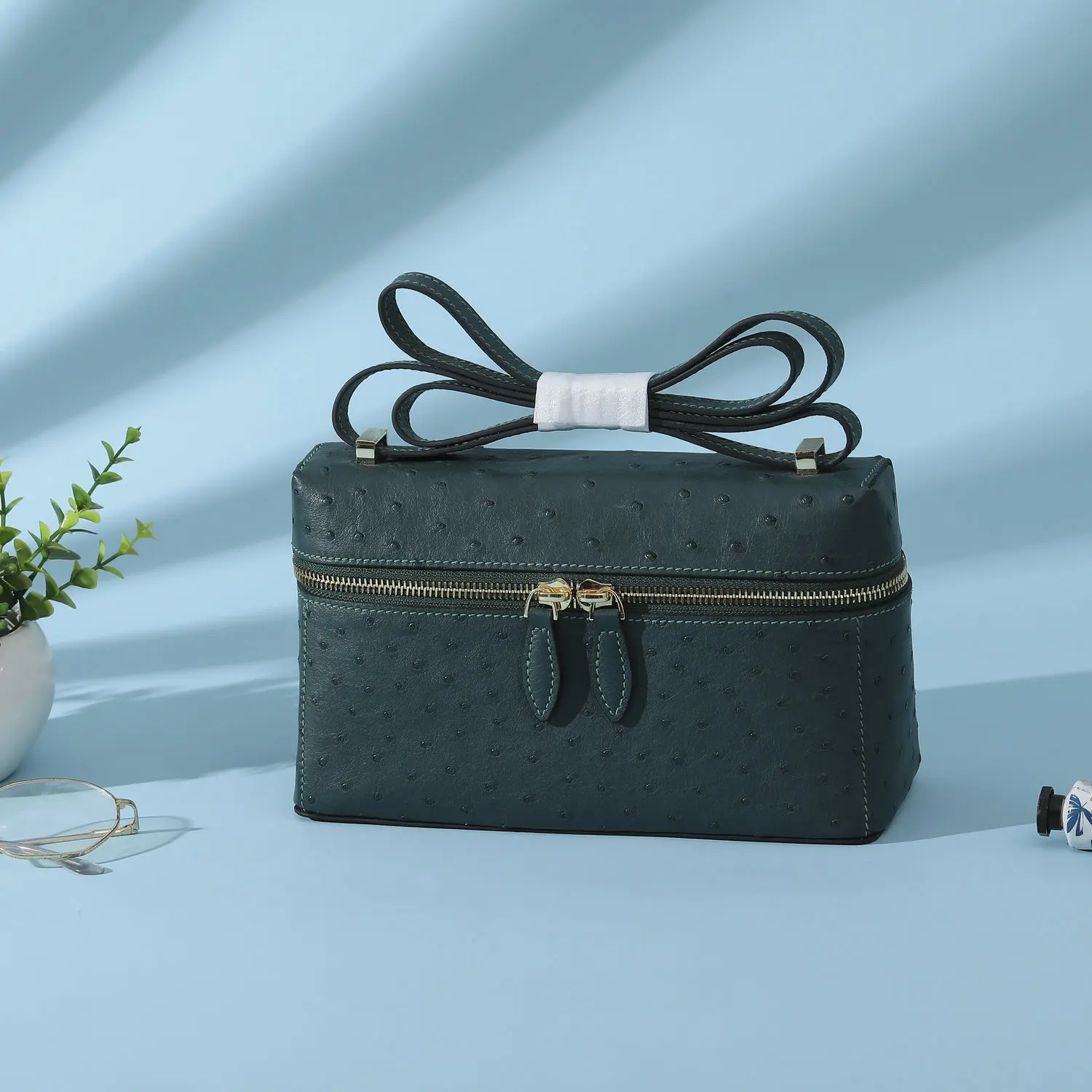 

2025 Ostrich Leather Women's Bag Wax Thread Hand Sewn Genuine Leather Bag Women's Shoulder Crossbody Bag Small Square Bag 45