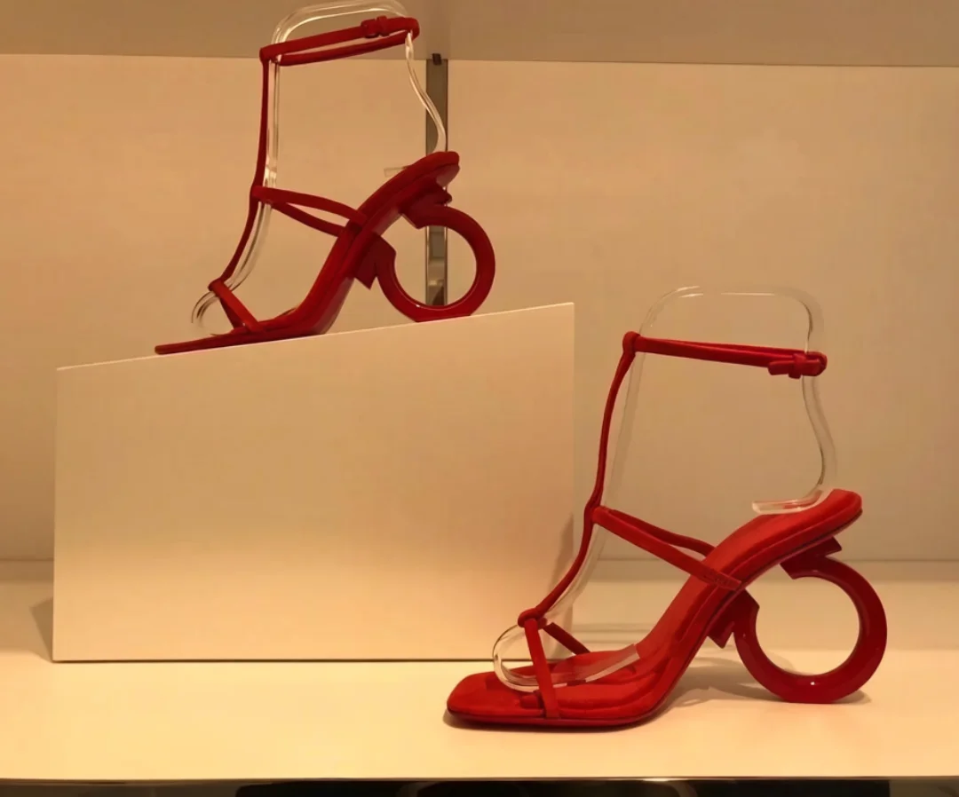 

Minimalist Style Suede Square-Toe Sandals Oversized Circular Heel Thin Straps Design for Runway Shows Avant Evening