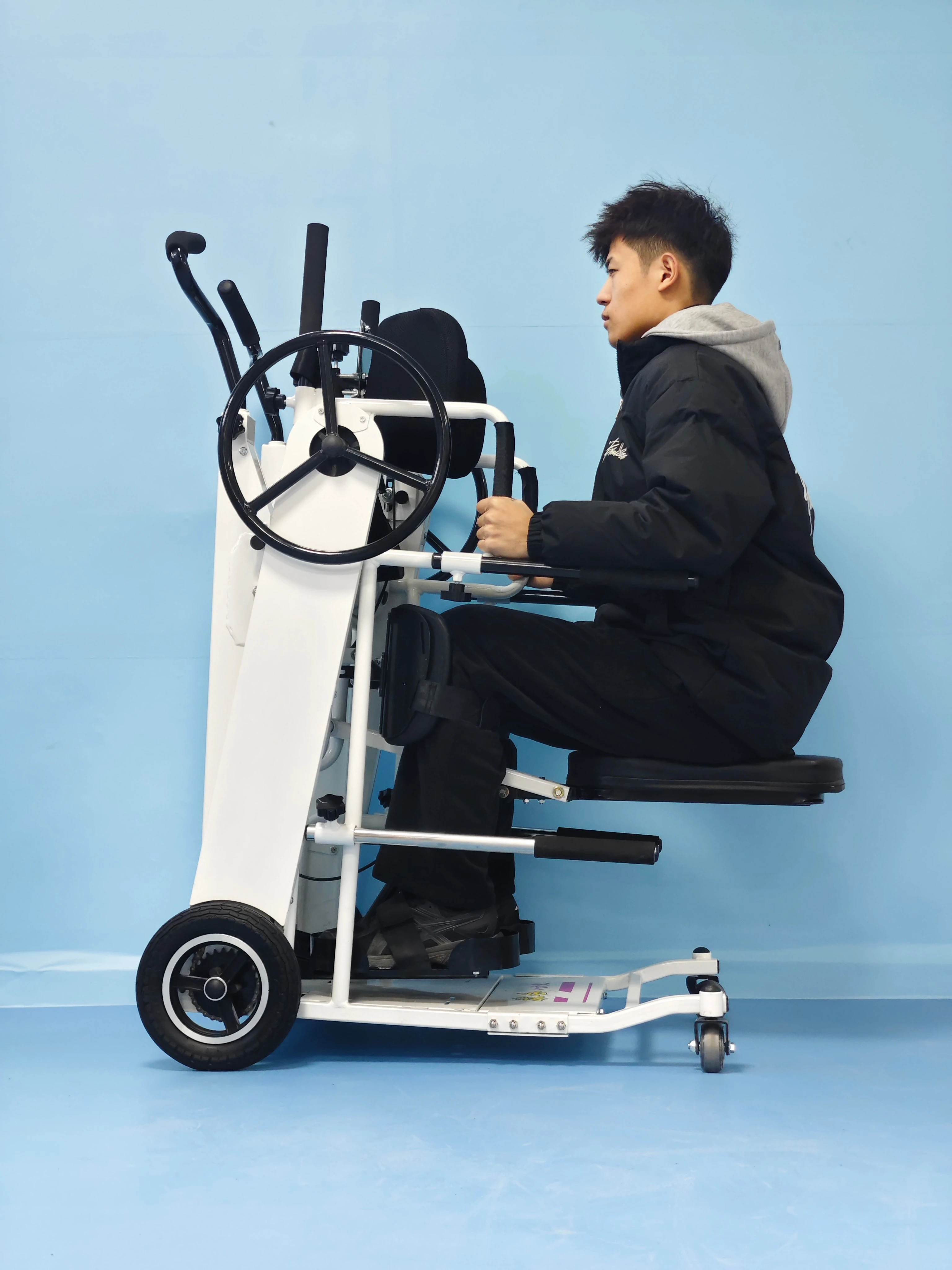 Competitive Price Stroke Rehabilitation Equipment Hemiplegic Standing Frame Free Walking Exoskeleton