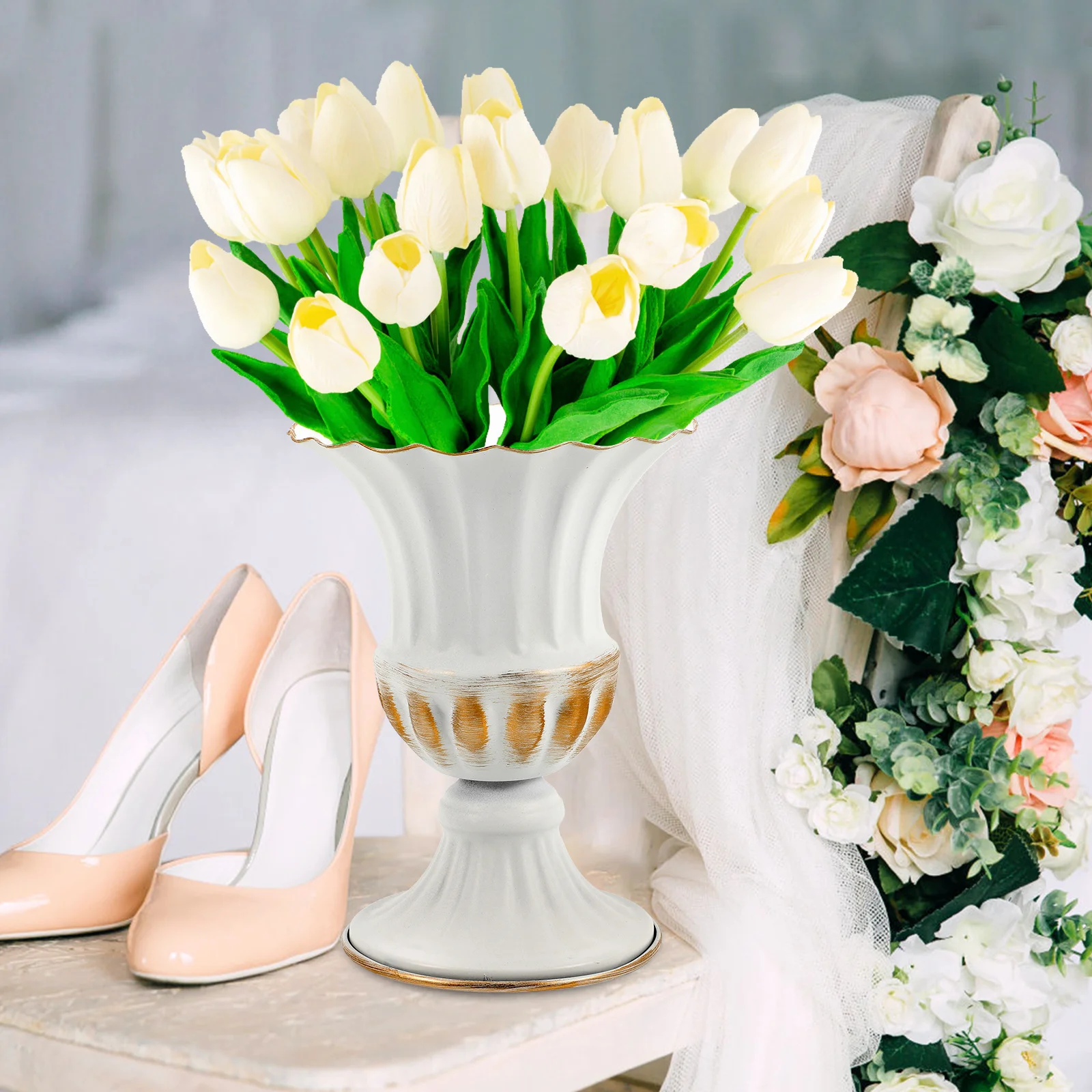 

Graveyard Vase Heavy Duty Iron Flower Container for Cemetery Memorial Use Lawn Decorative Flowerpot for Artificial Flowers