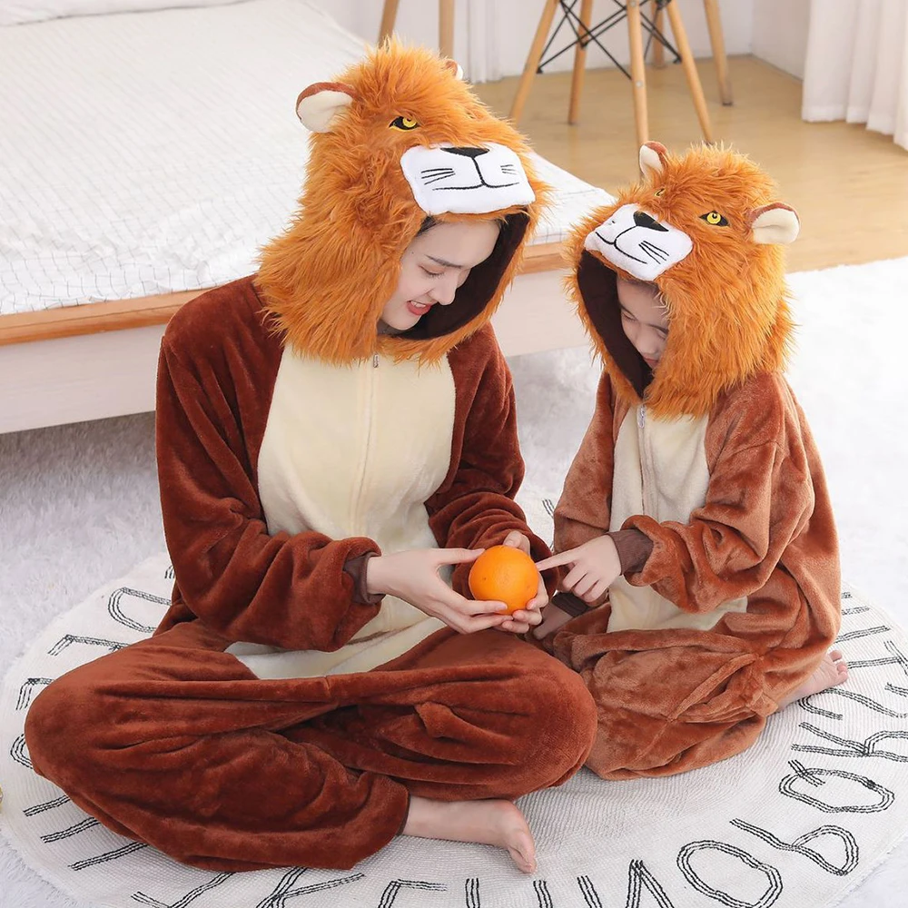 

Lion Kigurumi Onesies For Adult Children Family Matching Pajamas Winter Flannel Warm Sleepwear Cosplay Animal Jumpsuits Homewear