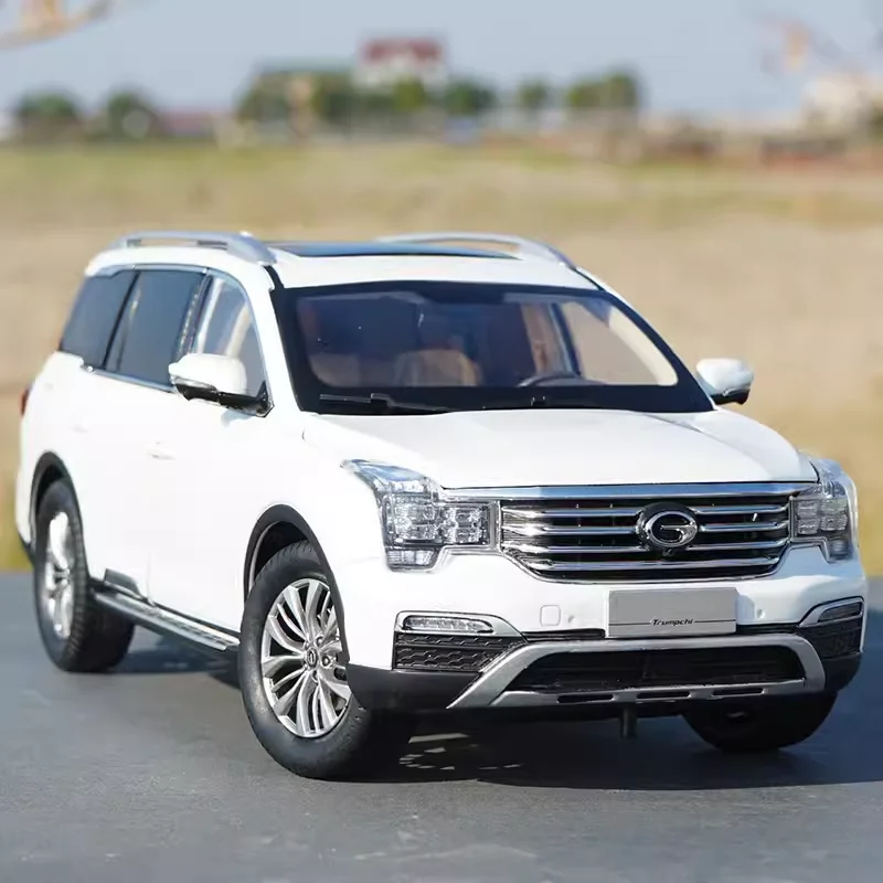 

Diecast 1:18 Scale Original Trumpchi GS8 Alloy Car Model Gift Finished Product Simulation Toy Collection Gift Static Model