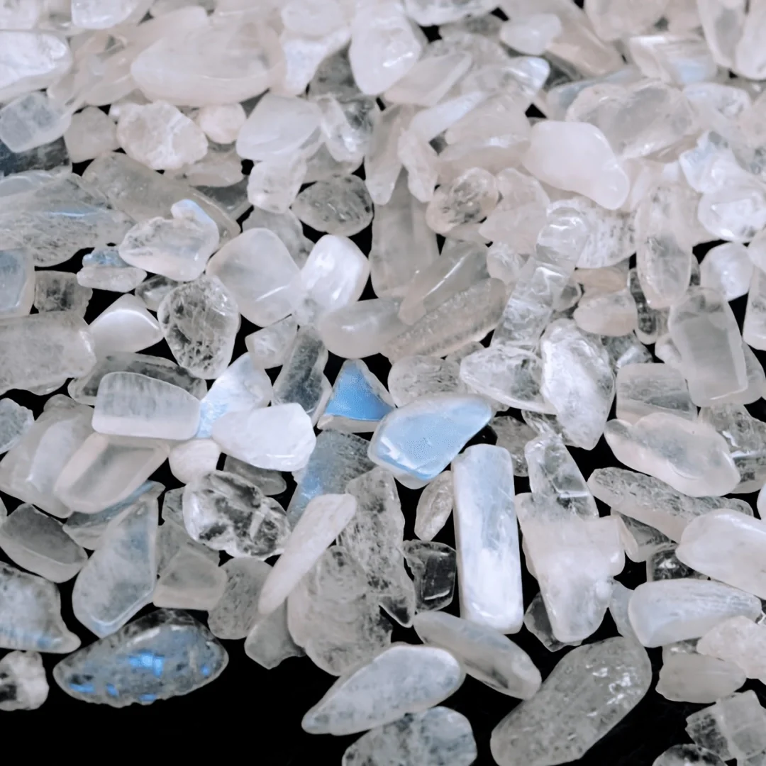 Natural White Moonstone Chips Irregular Crushed Crystal For DIY Jewelry Making Aquarium Garden Home Decor Mineral Specimen