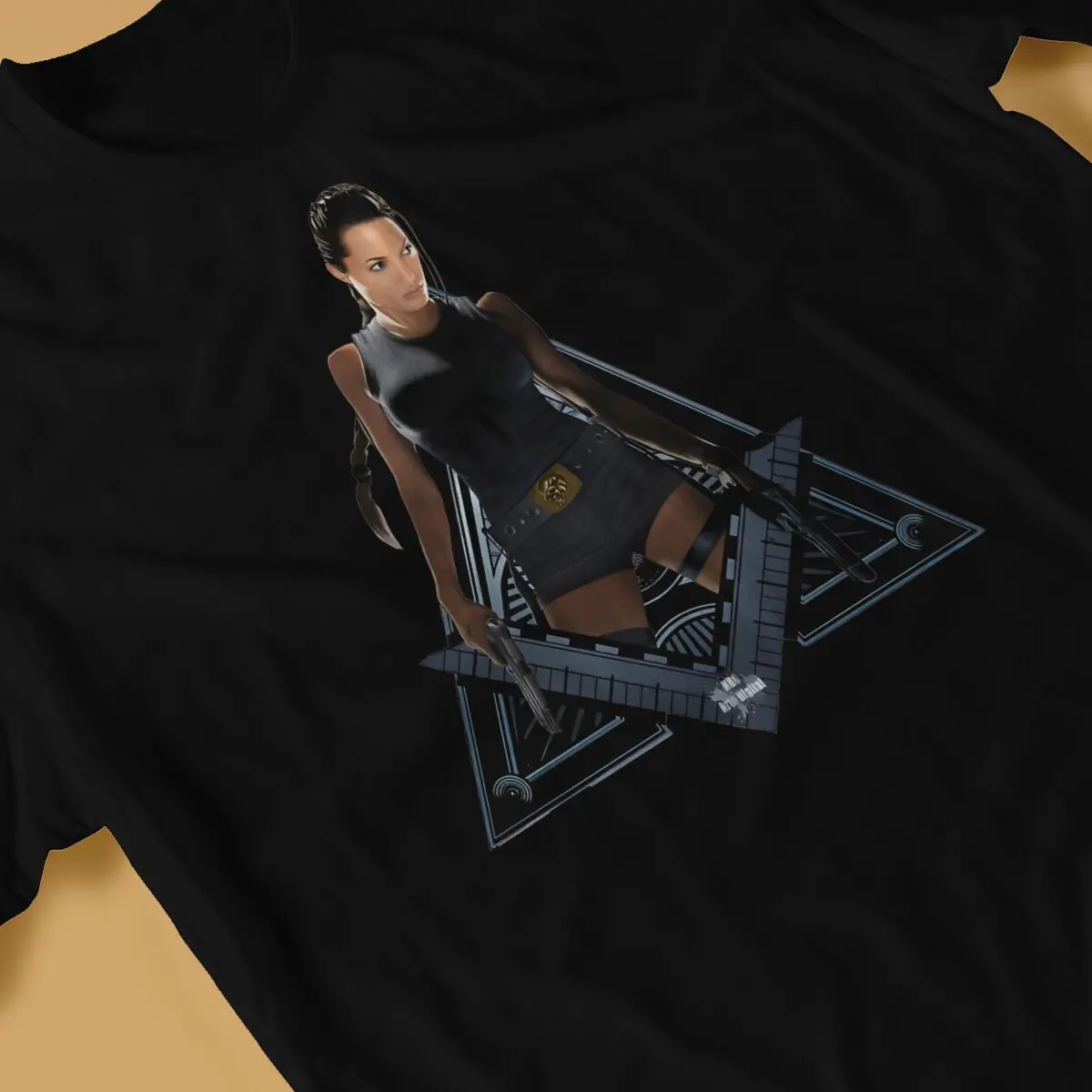 قبر رايدر-خمر القطن تي شيرت للرجال والنساء ، ملابس لعبة لارا