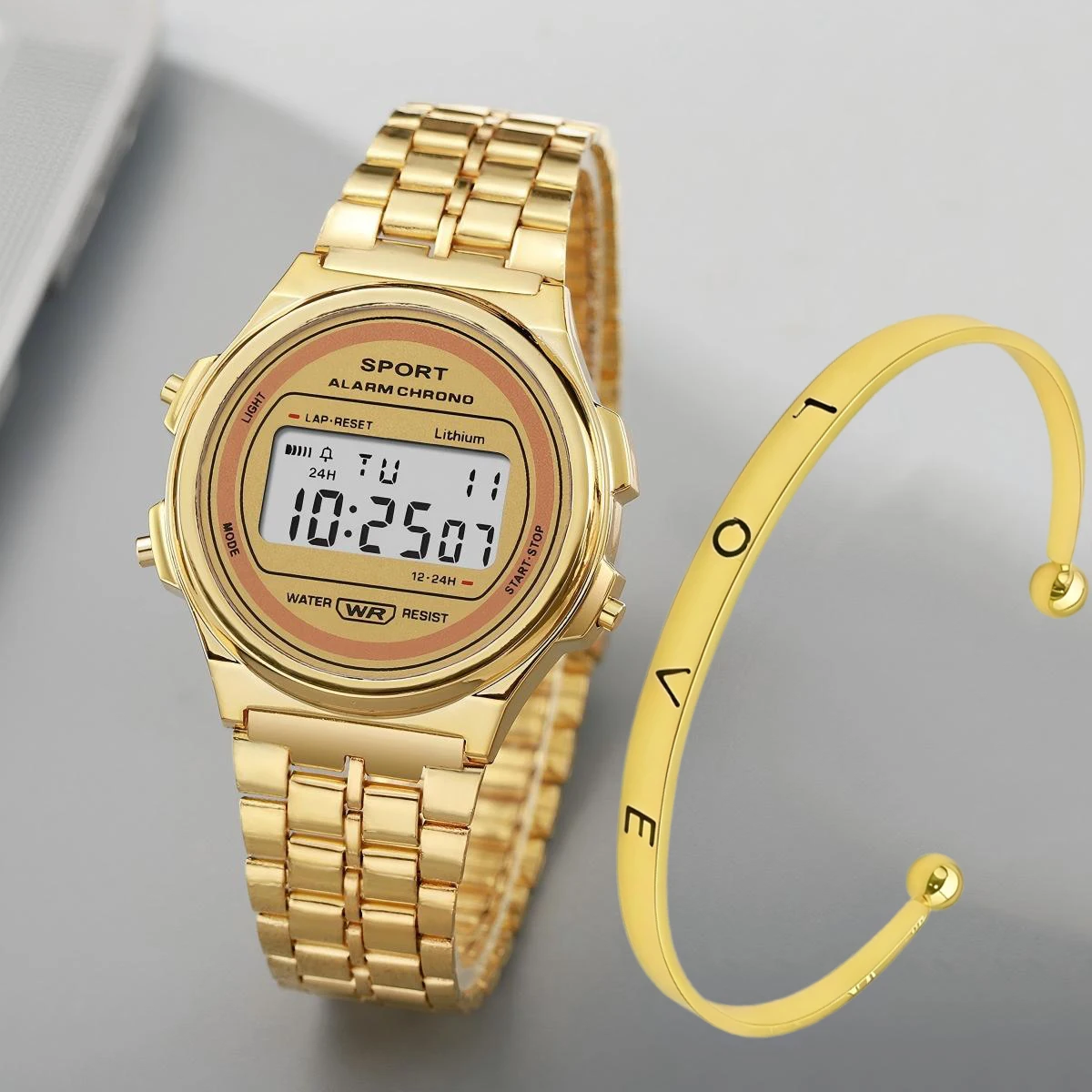 Casual Ladies LED Electronic Watch Vintage Steel Strap Gold Plated Women Watches Business Folding Sports Wristwatch Clock