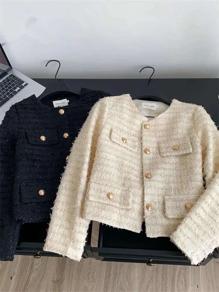 

Осеннее трендовое офисное женское пальто с круглым вырезом и длинными рукавами, короткое пальто с металлическими пуговицами, женское зимнее французское элегантное теплое пальто