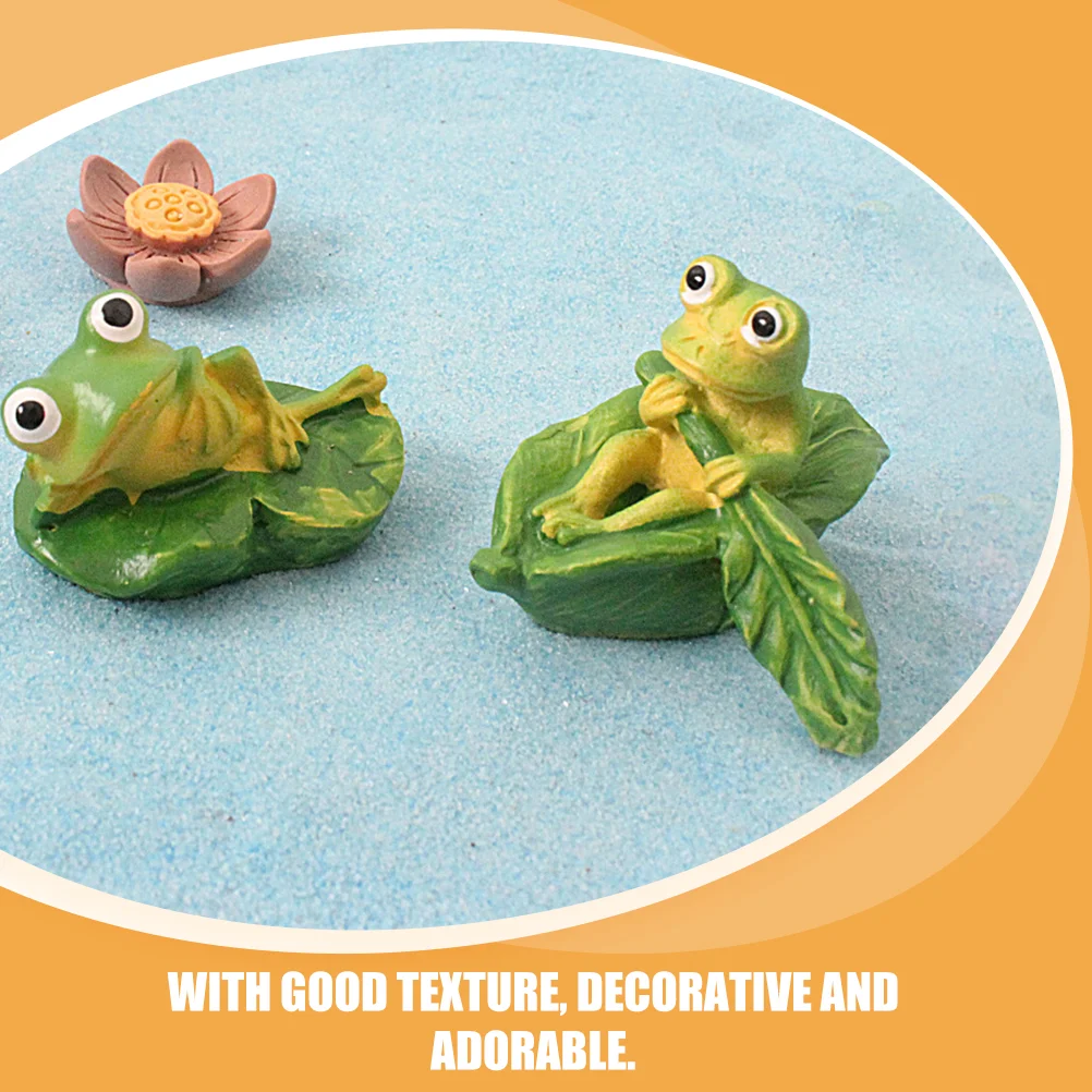 2 Pcs Frog Ornaments Desk Statue Figurine Resin Decorations for Office Figurines Sculpture