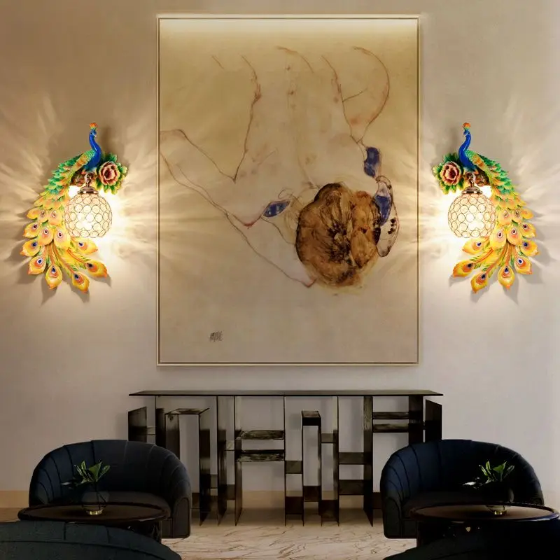 北欧クリエイティブリビングルーム背景壁孔雀壁ヨーロッパ通路階段ライト高級シンプルモダンな寝室のベッドサイドランプ