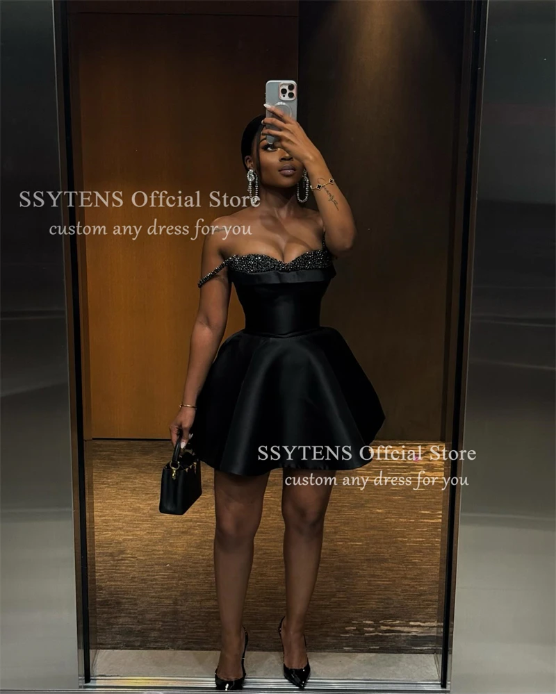 SSYTENS Mini abiti da sera neri sexy senza spalline Sweetheart Abiti da ballo Club Abiti corti da festa di compleanno personalizzati
